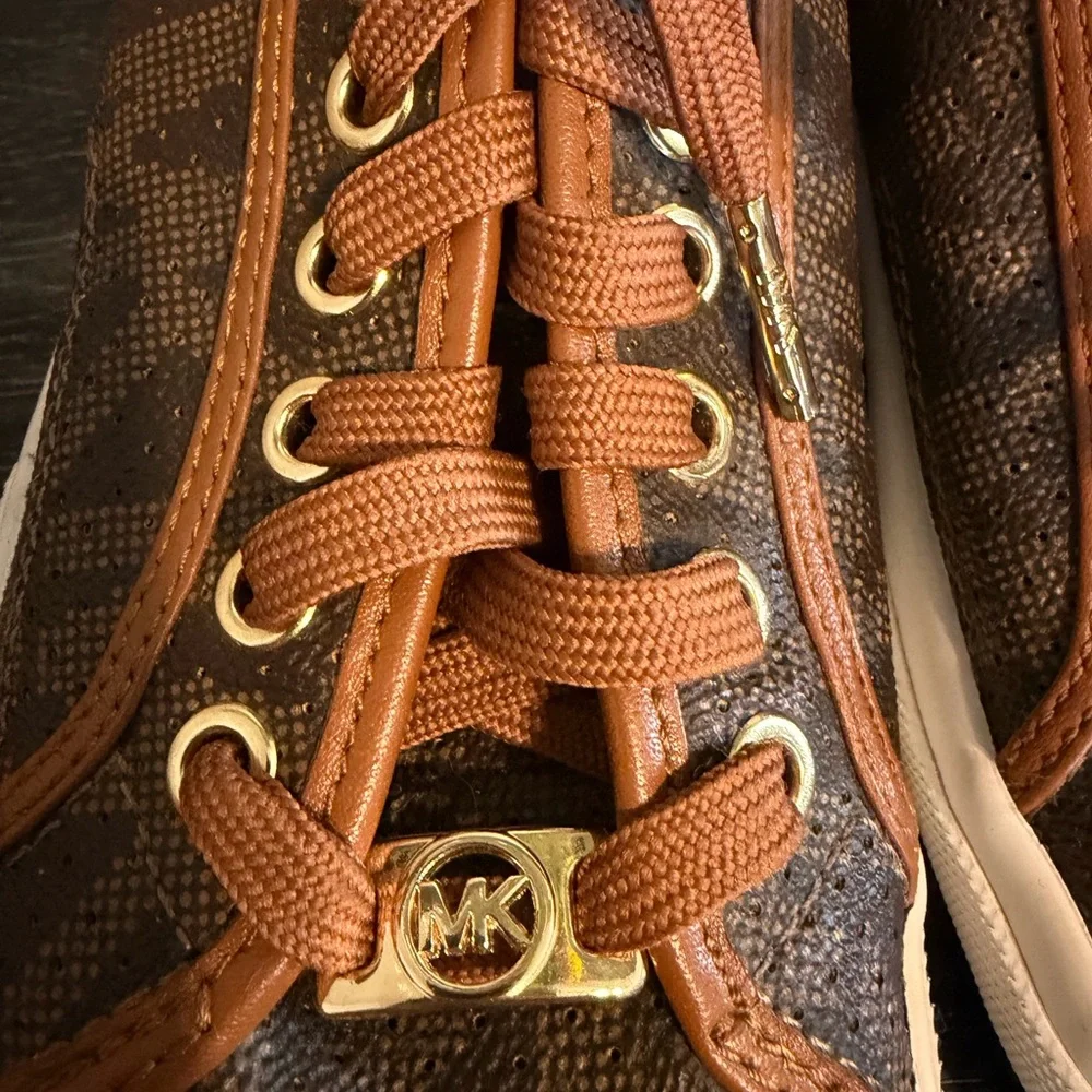 Michael Kors Boerum MK Logo Sneakers Brown Monogram Lace Up Shoes 6.5